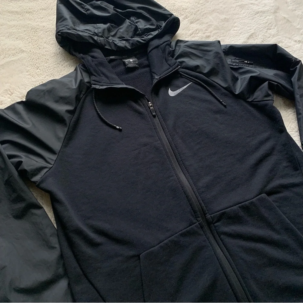 Nike Men's Black Dri-Fit Training Utility‎ Track Basketball Jacket Size Medium